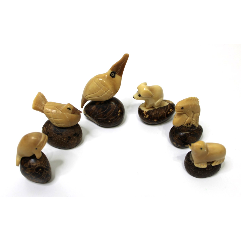 Vintage 6 Tagua Nut Carved Figurine Vegetable Root Ocean Hand Carved Animals